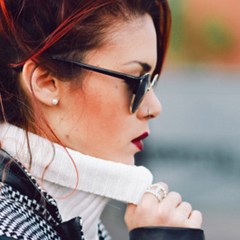 35 Tiny Roses Ring as on NYC Blogger Luanna (Le Happy)