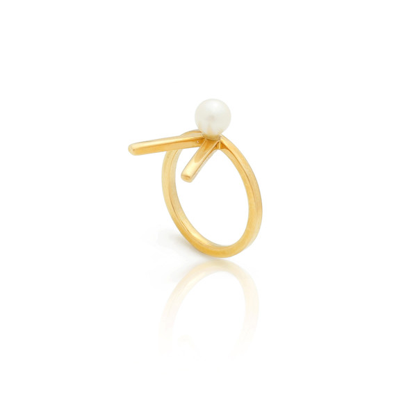Vivian Pearl ring - golden